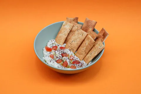 Moutabal & Crackers